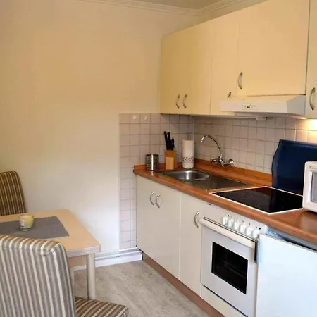 Strandnahes Haus Mit Terrasse, Grill Und Garten بيت للعطل *