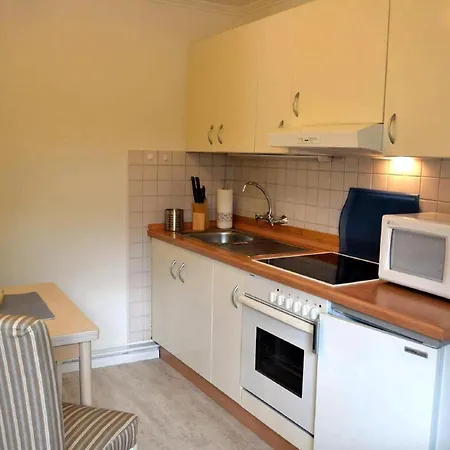 Strandnahes Haus Mit Terrasse, Grill Und Garten بيت للعطل